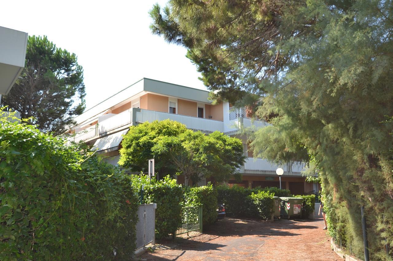Apartamento Albatros Bibione Exterior foto